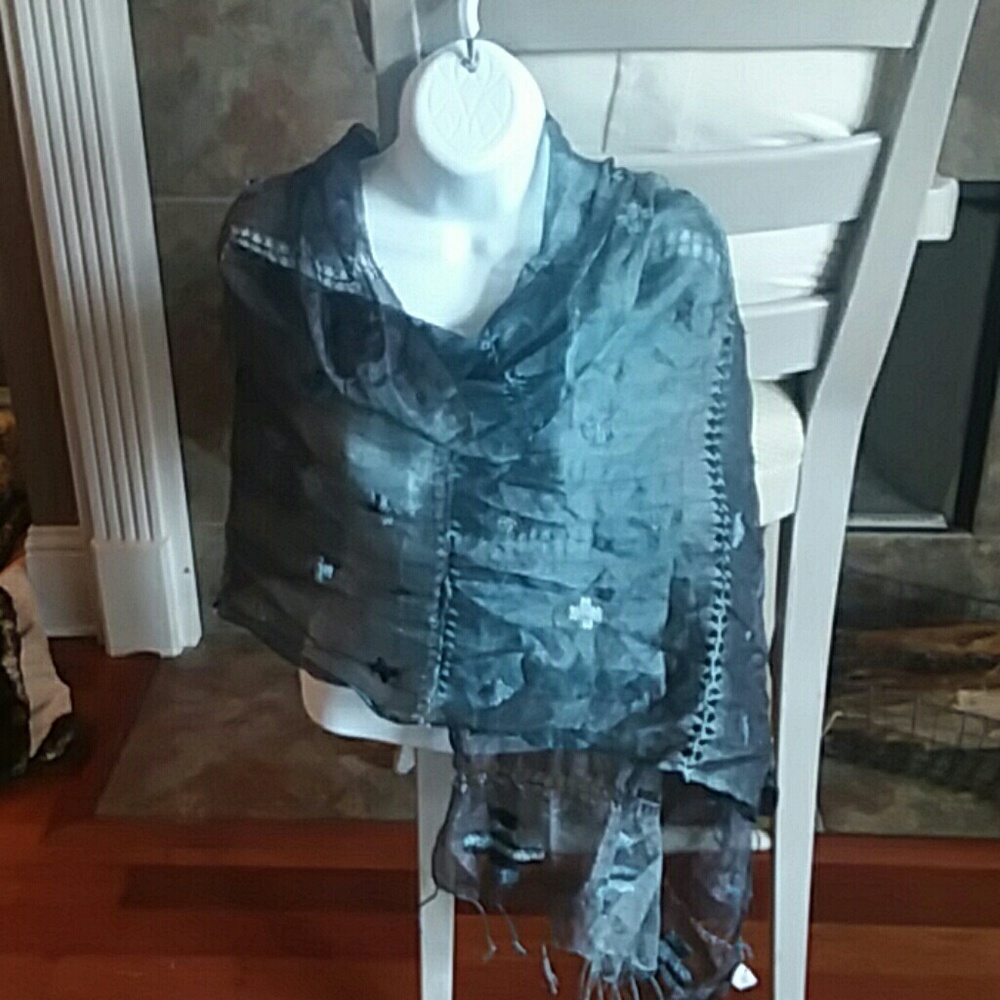 Gray/blue Embellished Scarf